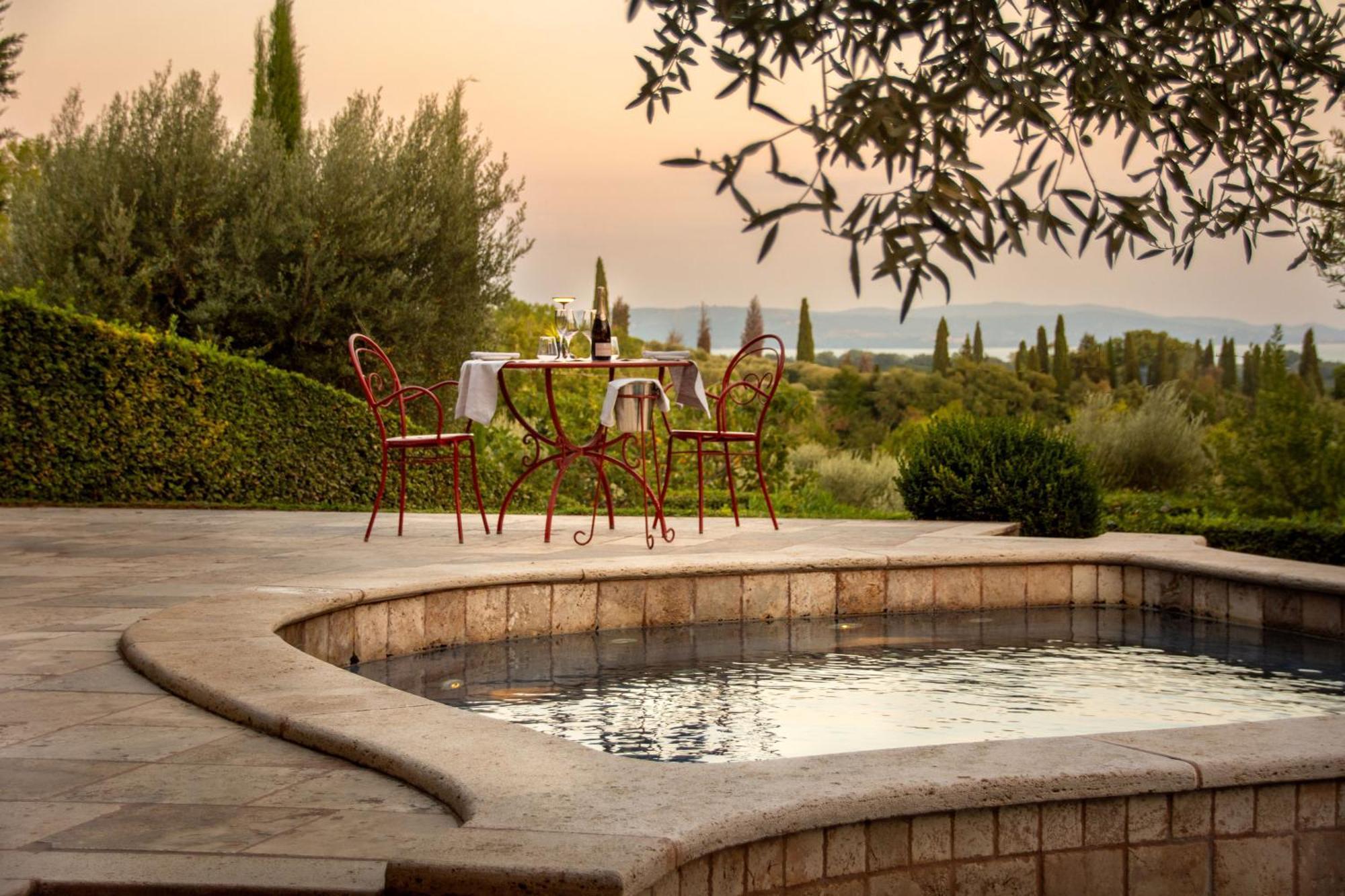I Capricci Di Merion - Resort & Spa Tuoro sul Trasimeno Ngoại thất bức ảnh