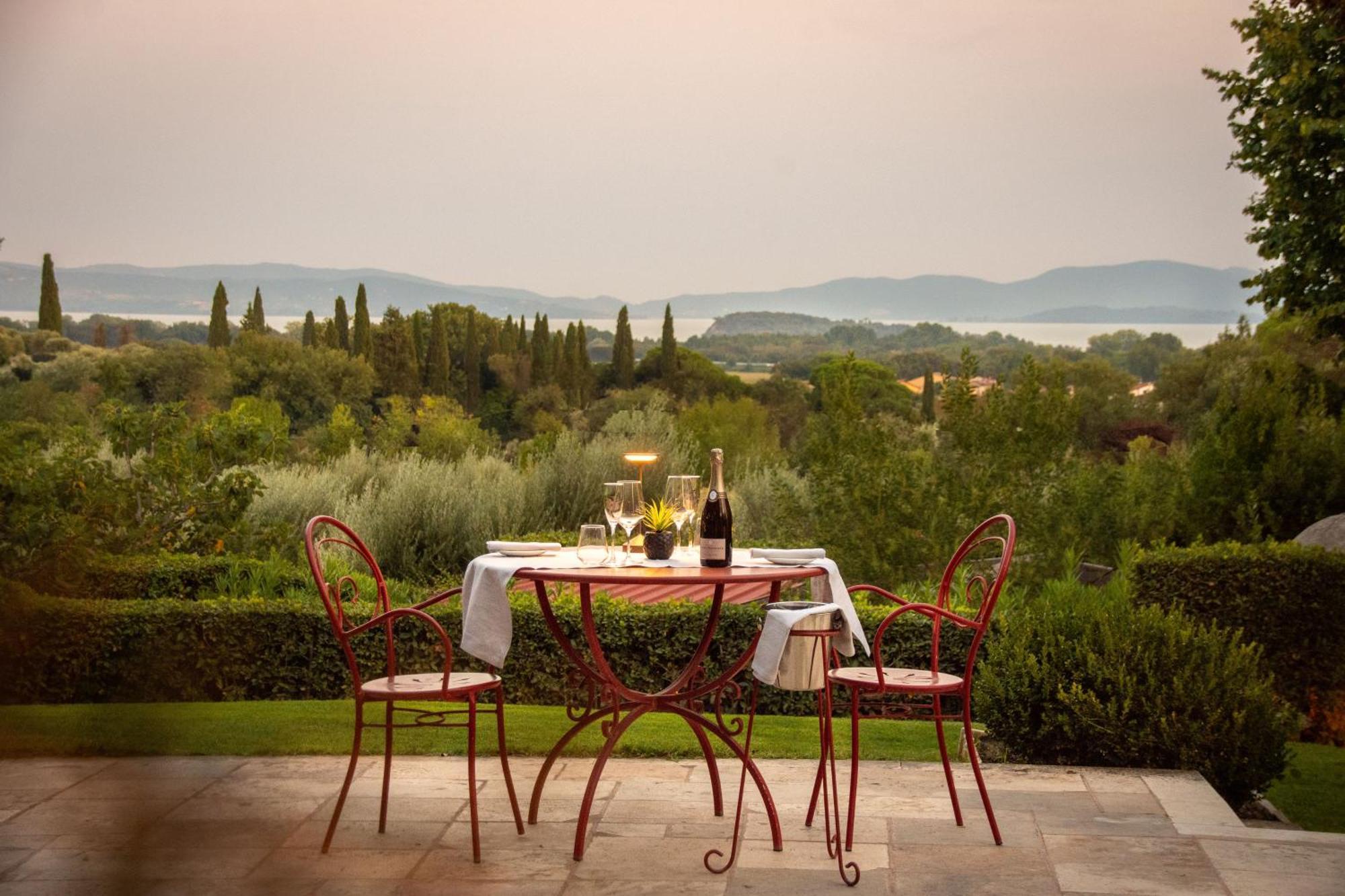 I Capricci Di Merion - Resort & Spa Tuoro sul Trasimeno Ngoại thất bức ảnh